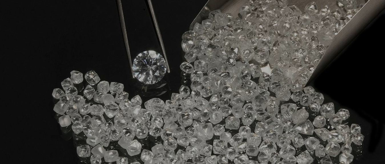 How to detect synthetic diamonds