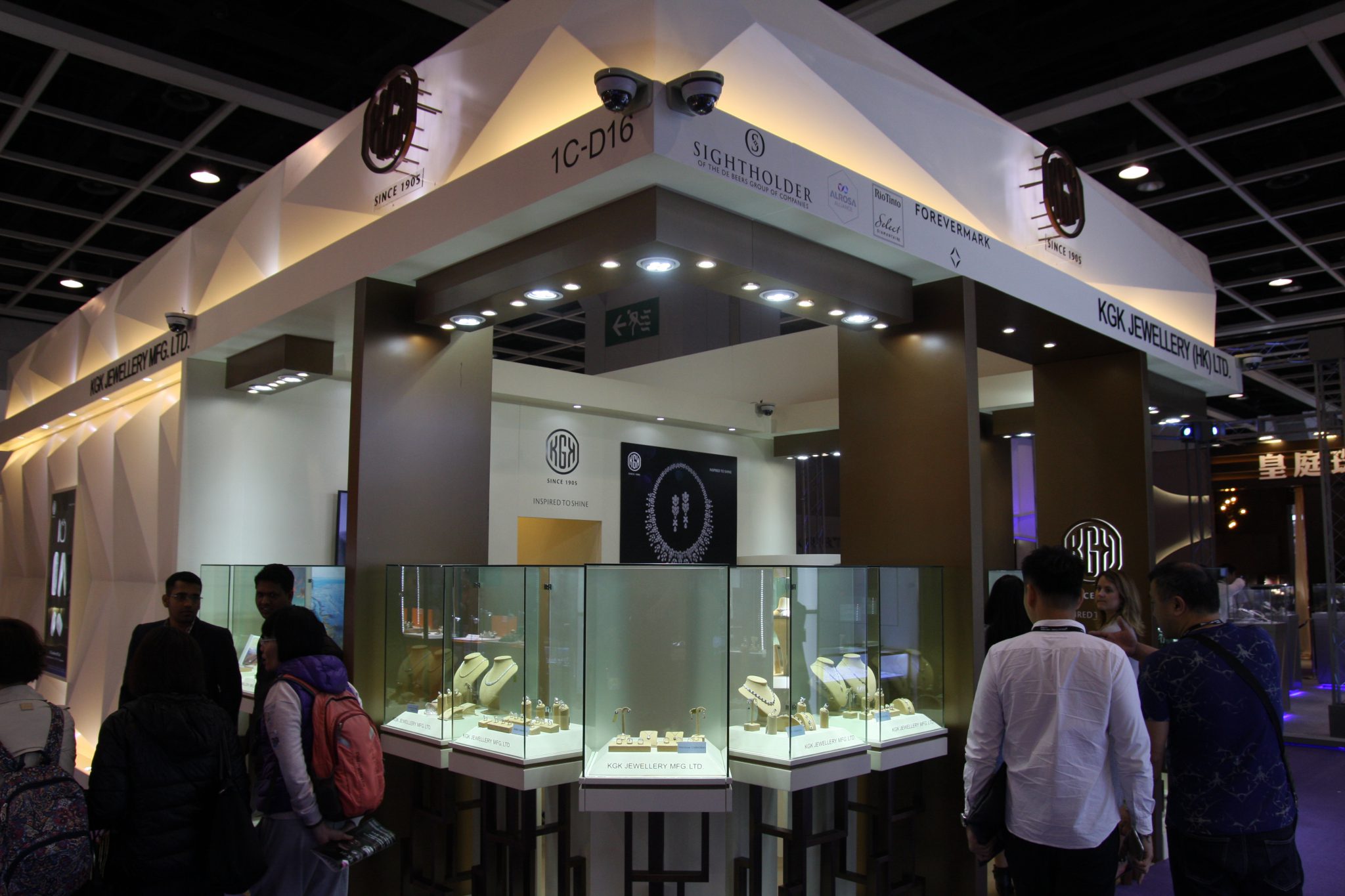 Hong Kong International Jewellery Show KGK Group