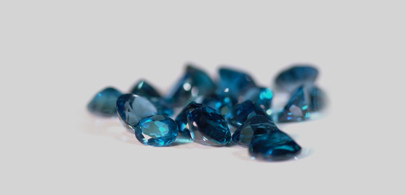 Stunning Gemstones in Pantone Colour of the Year 2020