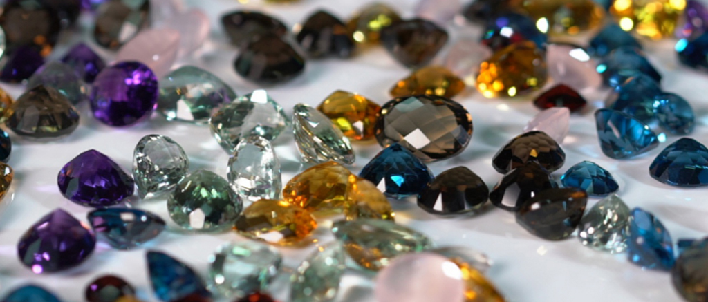 5 Of The Rarest Gemstones On Earth 