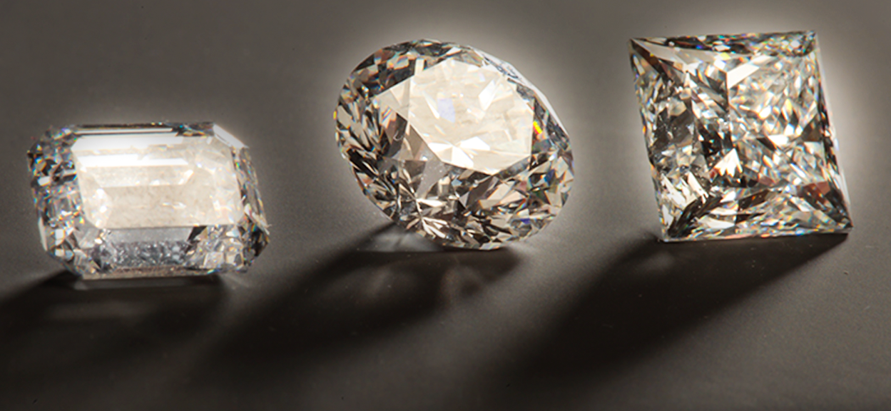 Efficient Gemstone Manufacturing: How KGK Group Excels In Coloured Gemstones?